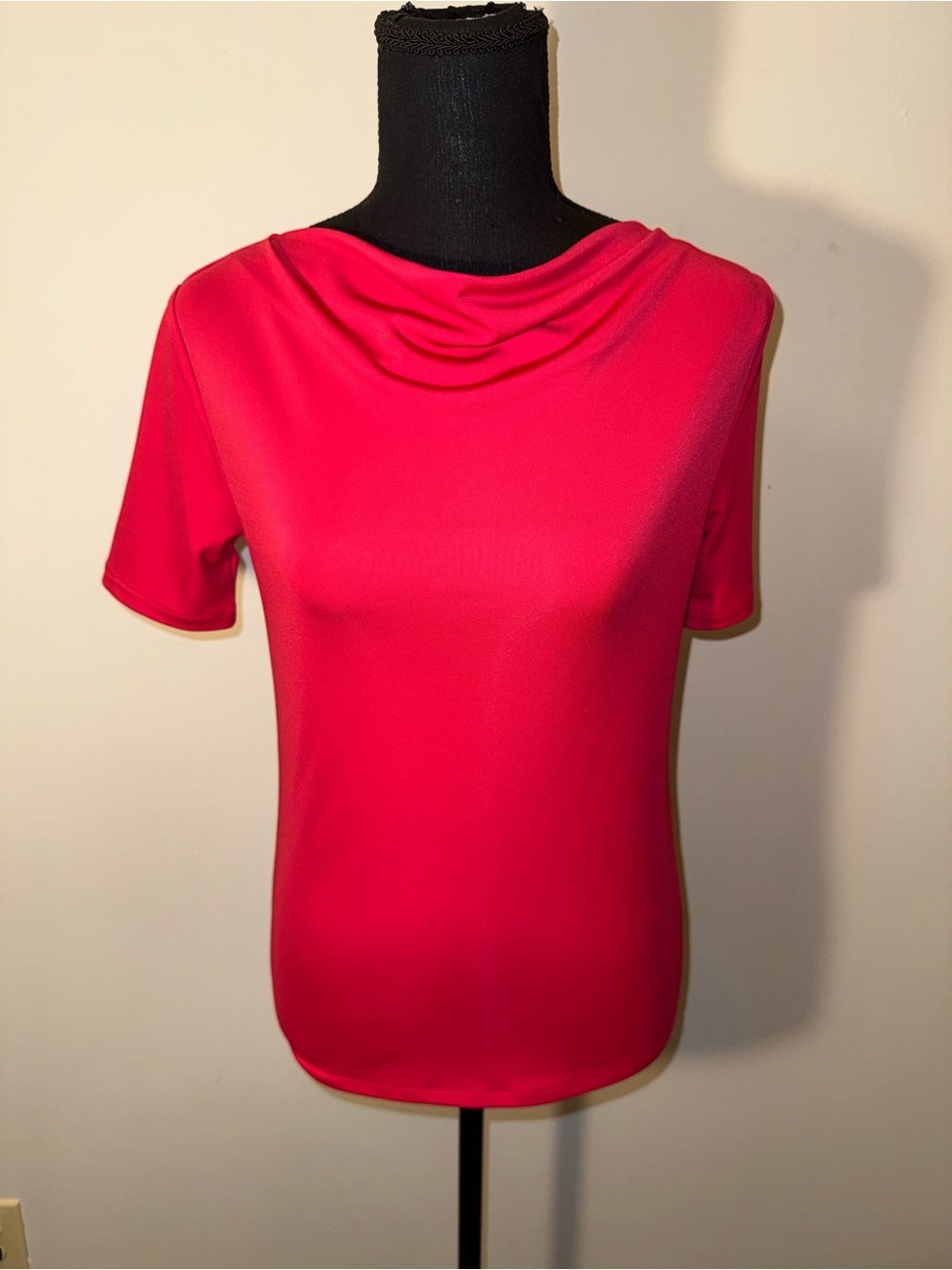⭐️3/$30!⭐️Ann Taylor Petite Size XSP Short Sleeve Cowl Neck Shirt Red